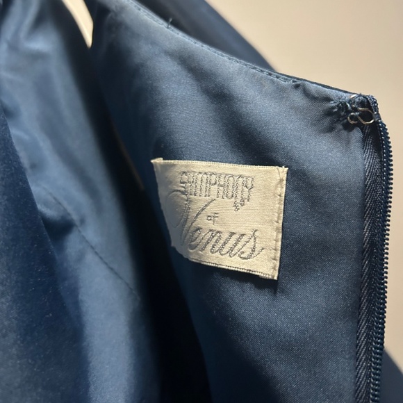 Two dresses for sale - Picture 2 of 5